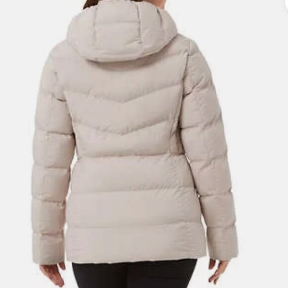 NWT 32 Degrees Heat Women's Winter Hooded Puffer Tech Jacket Coat Beige, Size 2X - Picture 3 of 6